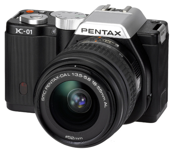 Megjelent a Pentax az új K-01 tükörnélkülivel