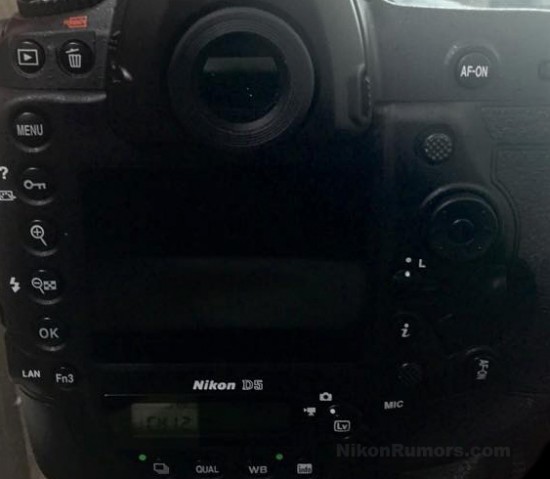 Nikon-D5-camera-leaked-4-550x479